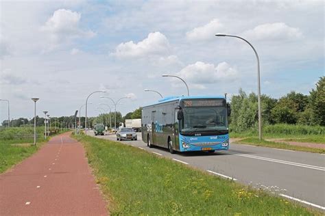 Lijn 392 Dordrecht Centraal Station - Rotterdam Zuidplein - OV in