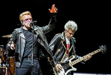 U2 Bring Their Amazing New Stage Show To Nyc Photo Gallery