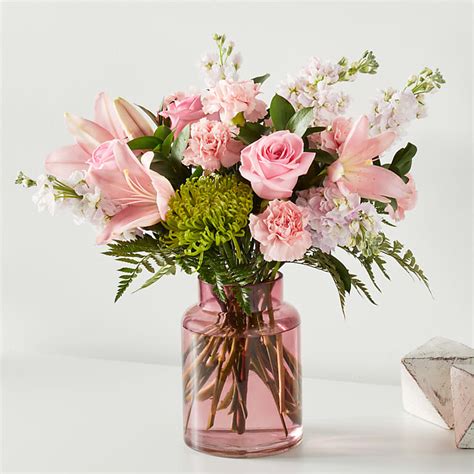 Pretty In Pink Bouquet In New Orleans La Monas Accents