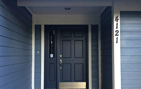 Untuk memilih warna cat pintu rumah yang bagus untuk anda, tak ada salahnya untuk cek informasi penting berikut. Warna Cat Pintu Bilik Tidur | Desainrumahid.com
