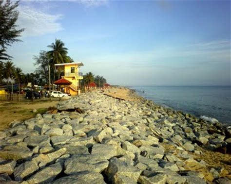 Start share your experience with pantai cinta berahi resort today! Pantai Cahaya Bulan | Moonlight Beach, Kelantan, Malaysia