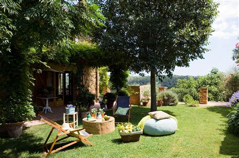 Rehabilitada recientemente por lo que todos los muebles e instalaciones están en perfectas condiciones. Jardines: Todo sobre la decoración de jardines de casas