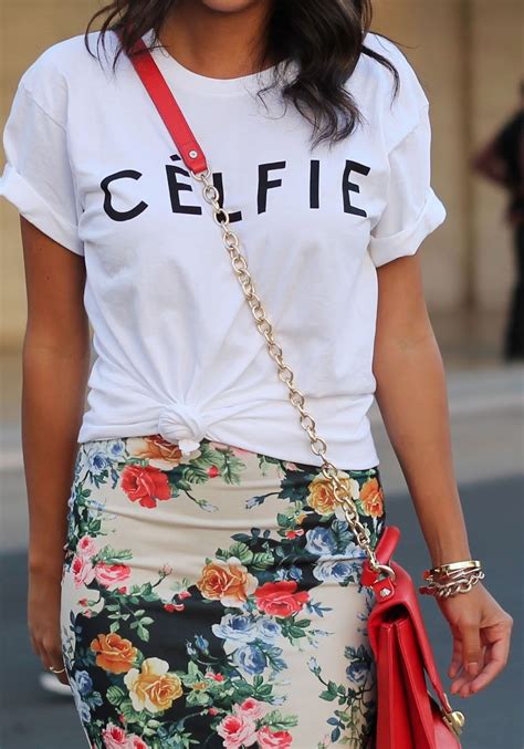 Try Pairing A Graphic Tee With A Printed Skirt With Images Fashion