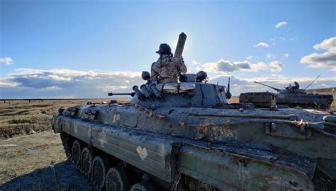 Рнбо ухвалила ряд важливих рішень у сферах військової, енергетичної та державної безпеки. Оборонний сектор за пів року профінансований повністю - РНБО