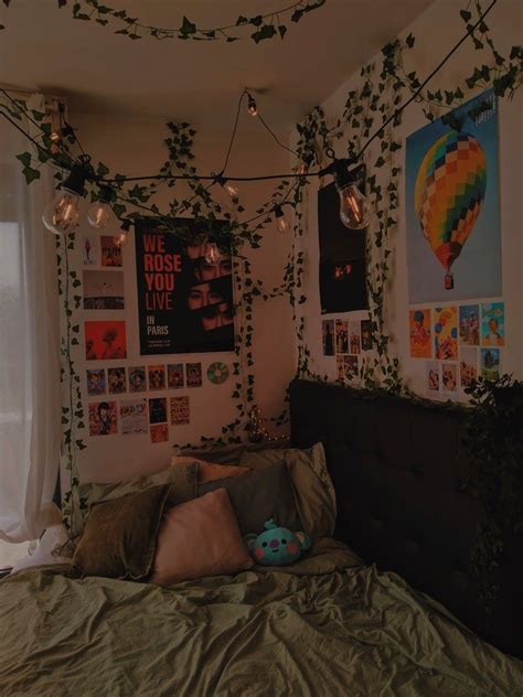 🌶𝙗𝙖𝙙𝙖𝙚𝙡𝙤𝙧𝙨 Aesthetic Grunge Kpop Weeb Room Room Inspiration Bedroom