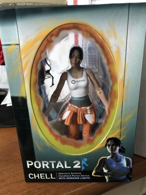 Portal 2 7 Scale Action Figure Chell With Light Up Ashpd Accessory