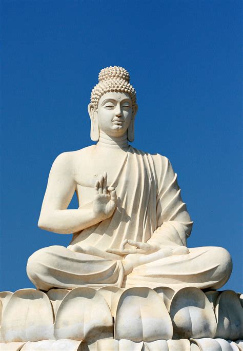Filebuddhas Statue Near Belum Caves Andhra Pradesh India Wikipedia