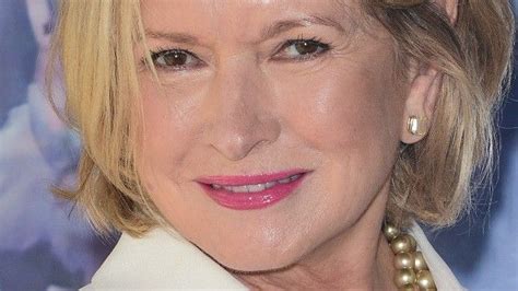 Martha Stewarts Four Figure Beauty Routine Beauty Beauty Routines