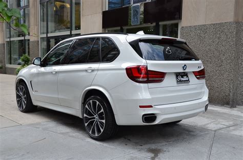 8 cylinder engine, 20″ wheels and brown interior. 2014 BMW X5 xDrive50i Stock # R274ABA for sale near Chicago, IL | IL BMW Dealer