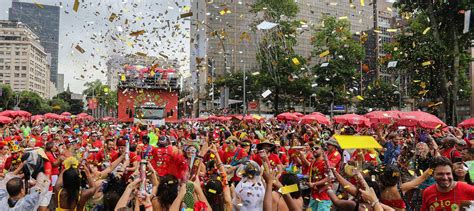 Will Covid-19 prevent Brazil from celebrating Carnival in 2021?