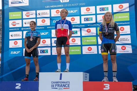 Jun 21, 2021 · pour bien dormir et avoir un sommeil de bonne qualité, il est important de couper les activités excitantes, et de se préparer à dormir. Un maillot de Championne de France pour Loana Lecomte ...