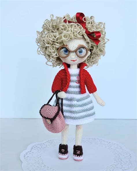 Pin By Brisa Del Mar On Crochet Dolls Knitted Dolls Amigurumi Doll