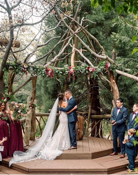 14 Magical Forest Wedding Decor Ideas - The Glossychic