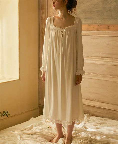 White Victorian Cotton Nightgown Vintage Nightgown Vintage Etsy