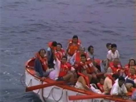De quelle taille et combien pèsent achille lauro? Achille Lauro, Nov 30, 1994, Cruise Ship Fire and Sinking ...