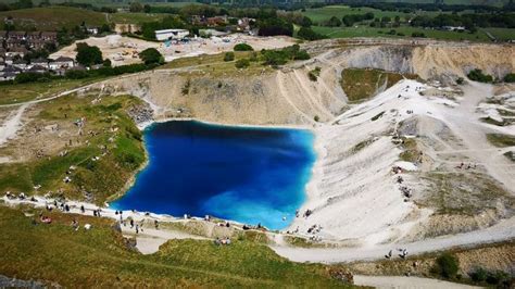 Hundreds Ignore Warning About Toxic Derbyshire Quarry Bbc News