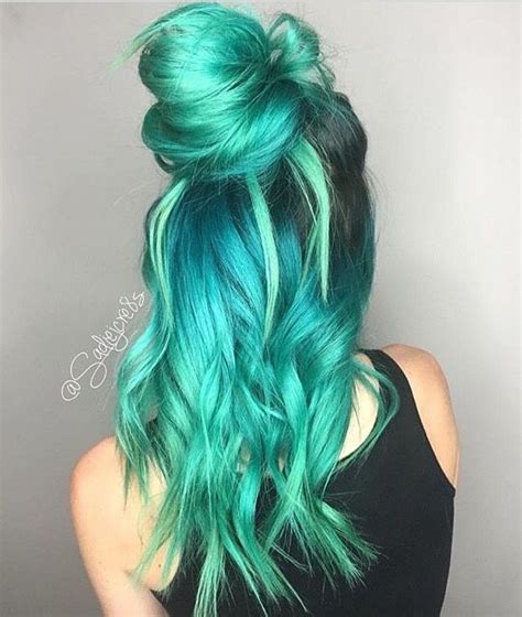 28 Crazy Hairstyles Ideas You Must See Now Pastel Green Hair Green