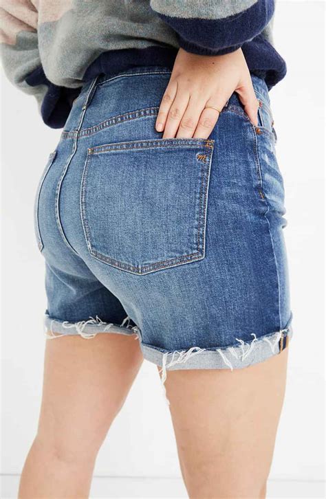 Madewell High Rise Cuffed Denim Shorts Are A Hit At Nordstrom Us Weekly