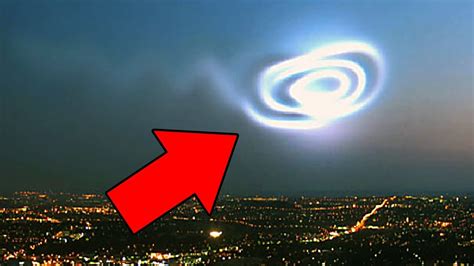 5 Unexplained Mysteries In The Sky Caught On Camera Doovi
