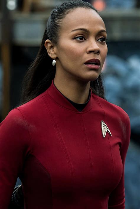 Zoe Saldana foto Star Trek: Más allá / 28 de 32