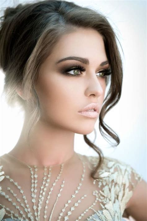 Prom Makeup Ideas For Your Big Night