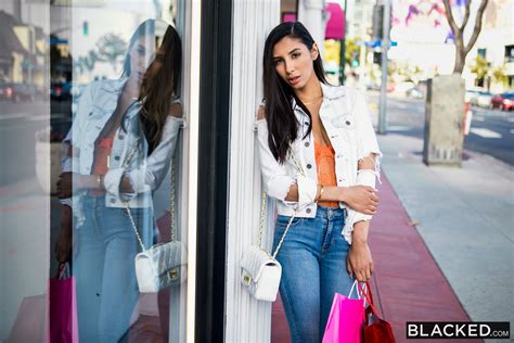 Wallpaper Adult Model Blacked Brunette Clothed Gianna Dior Jeans