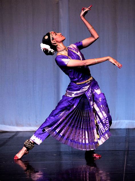 Kuchipudi Solo Indian Dance Costumes Indian Classical Dance Indian Dance
