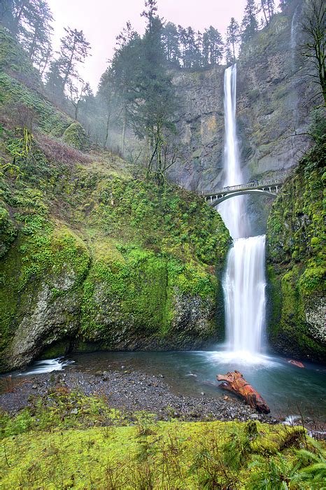 Multnomah Falls Waterfall Oregon Columbia River Gorge