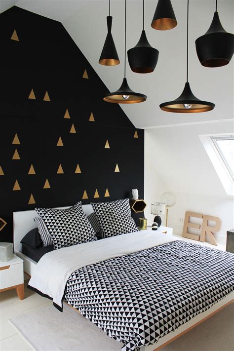 20 Unique Black White Gold Bedroom | Findzhome