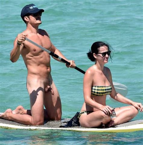 Ator Orlando Bloom Pelado Em Fotos