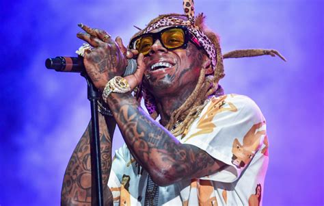 What is lil wayne's net worth? Lil Wayne teases new song while shooting commercial for ESPN