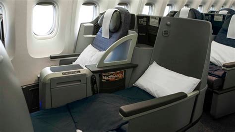 Us Airlines Try Lie Flat Seats On Cross Country Routes