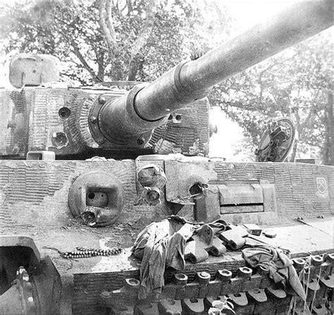 Tiger Tank Of The Schwere Ss Panzerabteilung 101 World War Photos