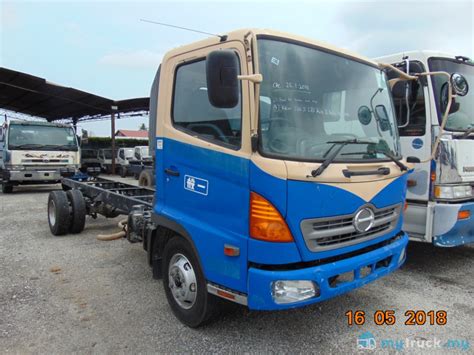We can offer competitive products from a variety of companies, and provide prompt service and reliable support to ensure that your fleet keeps moving. 2018 Hino FC6J 16,000kg in Selangor Manual for RM48,000 ...