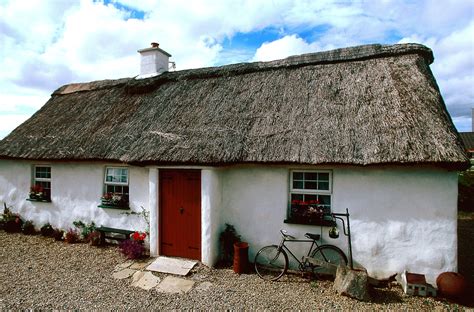 Wild Atlantic Way With Images Ireland Cottage Irish Cottage