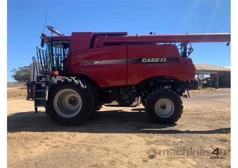 Used Case Ih Case Ih 7120 On Duals With 35 Foot Case Front On Trailer