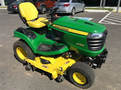2013 John Deere X750 Riding Mower For Sale In Columbia Tennessee
