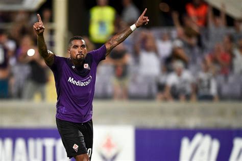 02 temmuz 2019, salı 01:04 son çizme'de tanınmış bir gazeteci olan ve türkiye transfer piyasasında da tanınan bir isim olan di marzio, beşiktaş'ın kevin prince boateng'i kadrosuna. Kevin-Prince Boateng Beşiktaş'ta!