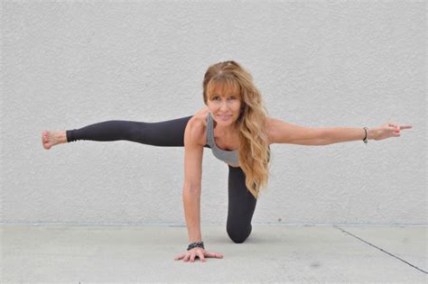 Best yoga poses for core. 4 Yoga asanas for core strength and balance - The Flawed ...