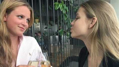 Dzieli ich spora różnica wieku. Iga i Pola Lis kibicują Polakom w Paryżu. 'Pięknie ...