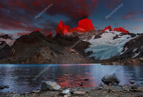 Mount Fitz Roy Patagonia Argentina Stock Photo By ©muha04 12163445