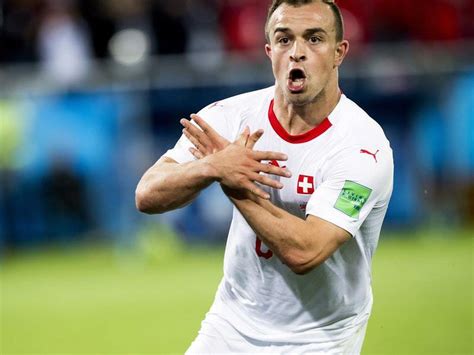 Xherdan Shaqiri scores late winner as Switzerland stun Serbia | Express & Star