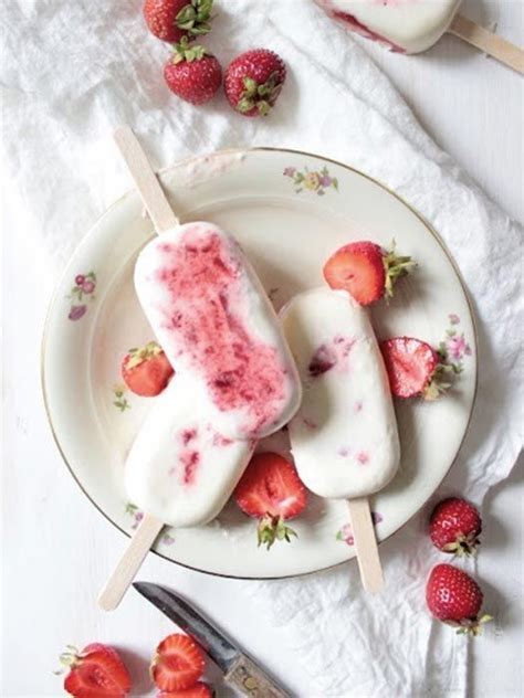 Morgen habe ich aber überhaupt keine zeit dazu und frage mich, ob ich die jetzt schon machen und dann bis morgen im kühlschrank aufbewahren kann? REZEPT: Erdbeer-Vanille-Eis am Stiel zubereiten | Ice ...