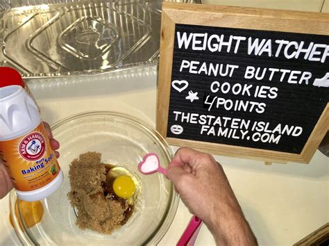 Save these most delicious and healthy weight watchers dessert recipes with smartpoints to your pinterest board! Peanut Butter Weight Watchers Cookies - The Staten Island family