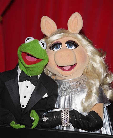 Kermit The Frog And Miss Piggy Split ‘the Muppets Couple