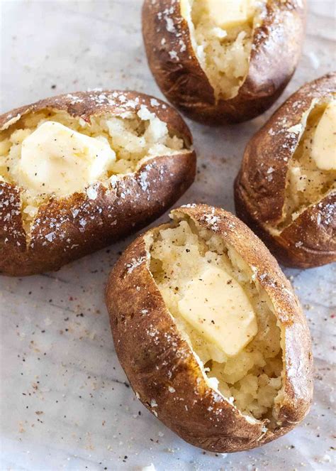How To Bake A Potato In The Oven Recipe