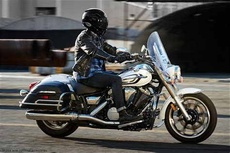 After all, there's a reason why the v star 950 was recently named one of the best bikes on the market. YAMAHA V Star 950 Tourer specs - 2014, 2015, 2016, 2017 ...