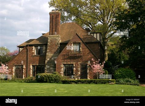 Beautiful Homes In Cleveland Ohio Usa Stock Photo Alamy