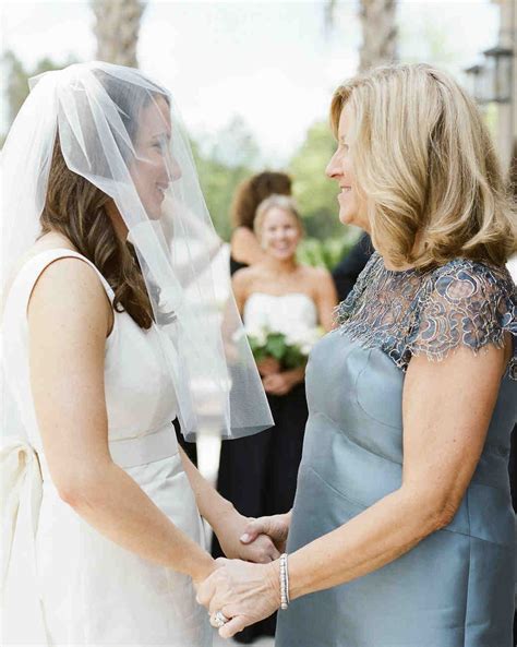 55 Heartwarming Mother Daughter Wedding Photos Martha Stewart Weddings