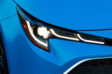 2021 Toyota Corolla Hatchback Pictures 119 Photos Edmunds